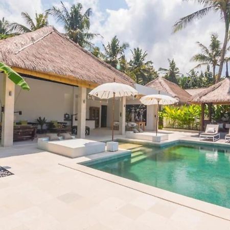 Villa Hidden Pearl, With Private Cook And Pool Karangasem  Exterior photo